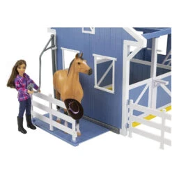 Breyer Freedom Deluxe Country Stable & Horse & Wash Stall -Equestrian equipment Breyer Freedom Deluxe Country Stable Horse Wash Stall 3