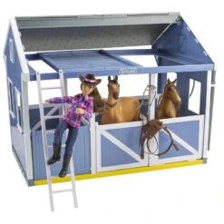 Breyer Freedom Deluxe Country Stable & Horse & Wash Stall -Equestrian equipment Breyer Freedom Deluxe Country Stable Horse Wash Stall 4